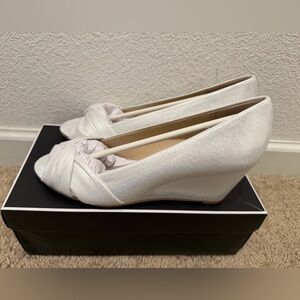 “New” Nina Elegant White Wedge Heels size12